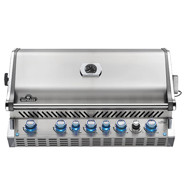 BuiltIn Grill Heads Empire Pools